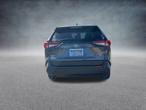 Used 2023 Toyota RAV4 XLE image 5