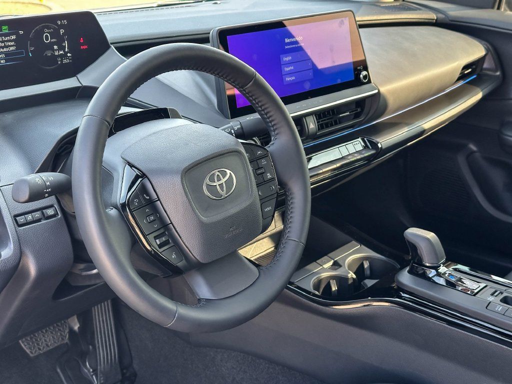 Used 2026 Toyota Prius Plug-In Hybrid FWD image 12