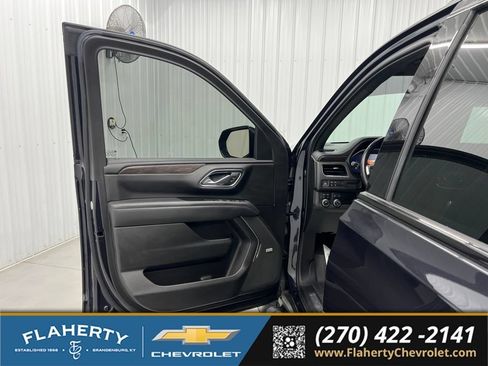 Used 2022 Chevrolet Tahoe Z71 AWD/4WD image 8