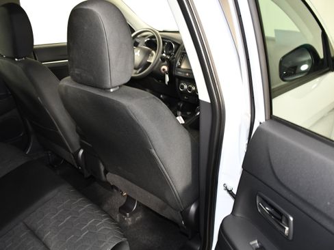 Used 2025 Mitsubishi Outlander Sport ES AWD/4WD image 42