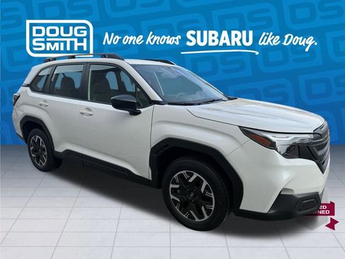 Used 2025 Subaru Forester image 5