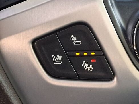 Used 2018 GMC Sierra 1500 SLT image 29