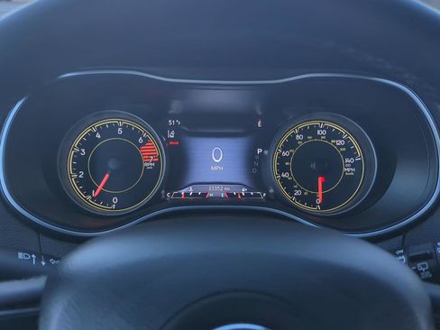 Used 2023 Jeep Cherokee Altitude Lux image 17