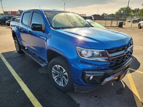 Used 2022 Chevrolet Colorado Z71 AWD/4WD image 1