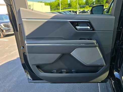 New 2025 GMC Sierra EV Denali AWD/4WD image 26