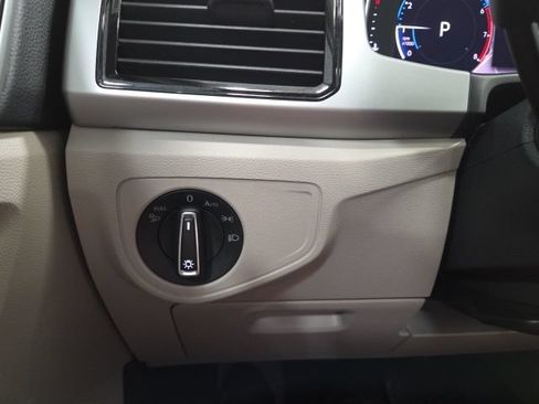 Certified 2021 Volkswagen Atlas SEL AWD/4WD image 28