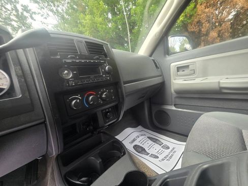 Used 2007 Dodge Dakota SLT w/ Trailer Tow Group AWD/4WD image 21