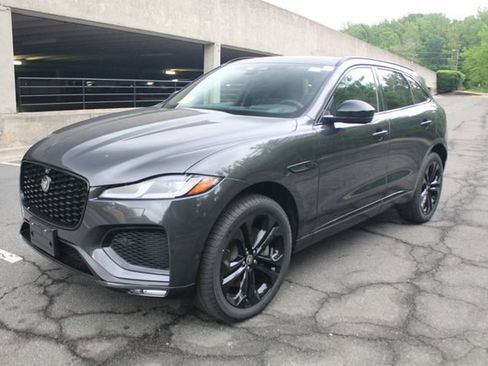 New 2026 Jaguar F-PACE R-Dynamic S image 1