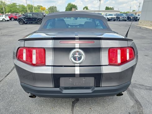 Used 2011 Ford Mustang Convertible w/ 101A Rapid Spec Order Code RWD image 7