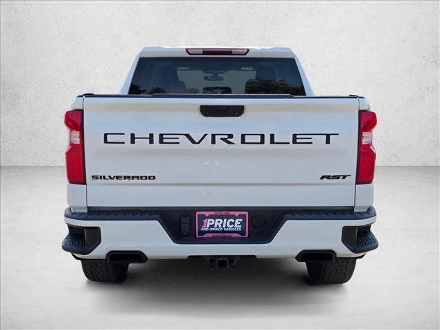 Certified 2022 Chevrolet Silverado 1500 RST w/ Redline Edition AWD/4WD image 4