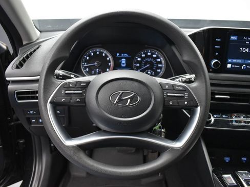 Used 2022 Hyundai Sonata SE w/ Cargo Package image 6