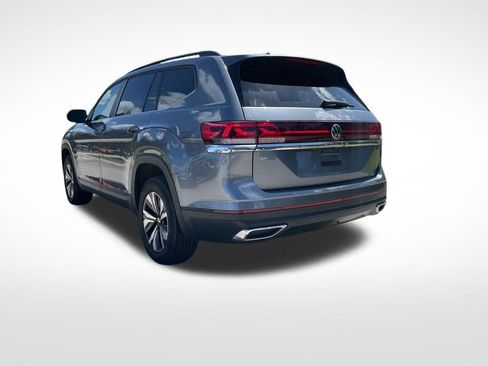 Used 2024 Volkswagen Atlas SE FWD image 7