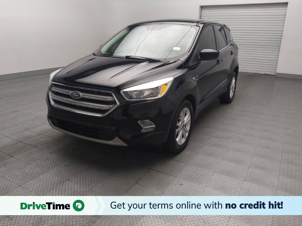 Used 2017 Ford Escape SE FWD image 1