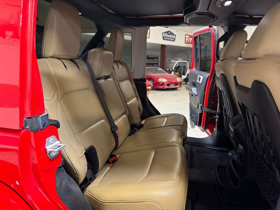 Used 2018 Jeep Wrangler Unlimited Rubicon AWD/4WD image 41