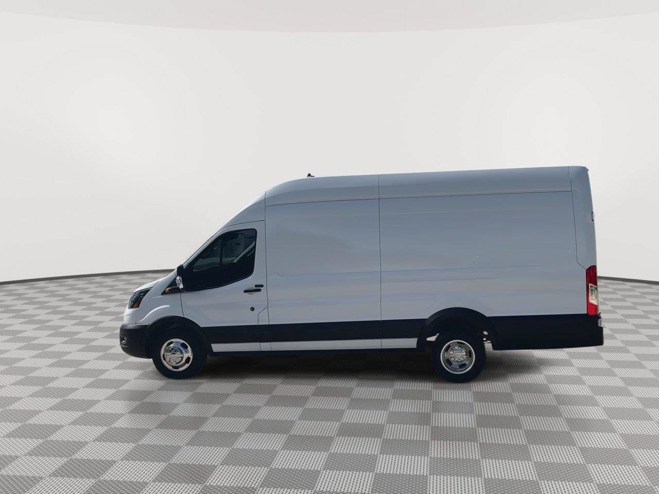 Used 2025 Ford Transit 350 148 High Roof Extended DRW AWD/4WD image 32