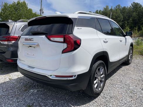 Used 2023 GMC Terrain SLT image 10