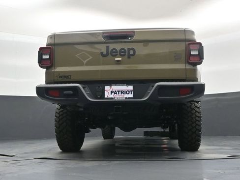 New 2026 Jeep Gladiator Willys image 40