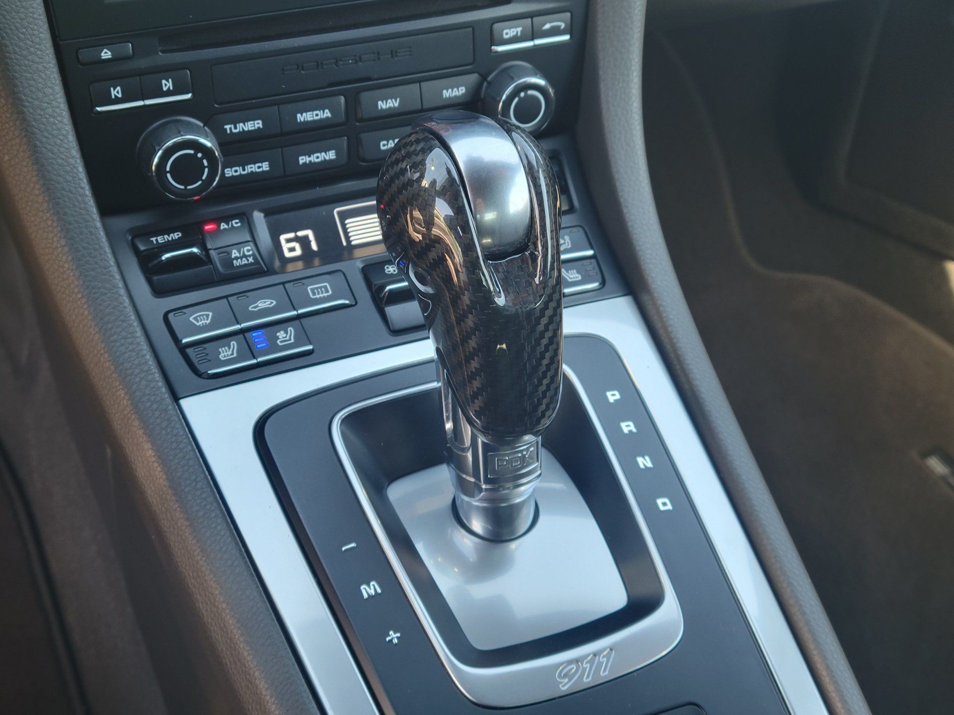 Certified 2018 Porsche 911 Carrera RWD image 21