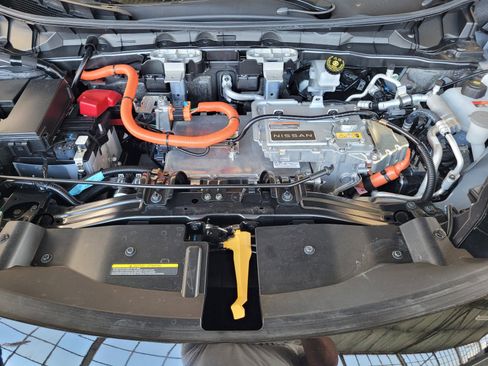 Certified 2024 Nissan Ariya AWD image 20
