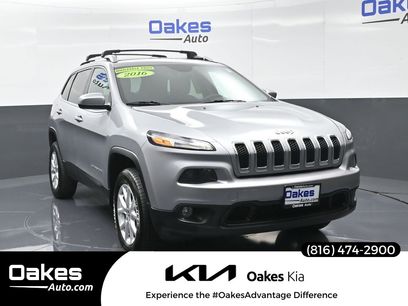 Used 2014 Jeep Cherokee Latitude w/ Comfort/Convenience Group