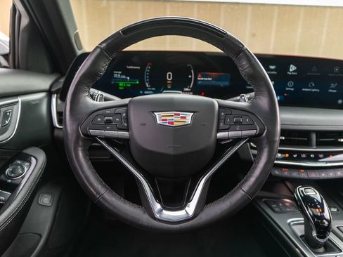 Used 2025 Cadillac CT5 Premium Luxury RWD image 15