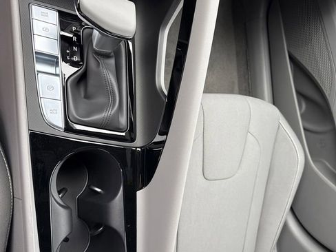 New 2026 Hyundai Elantra SEL Sport image 26