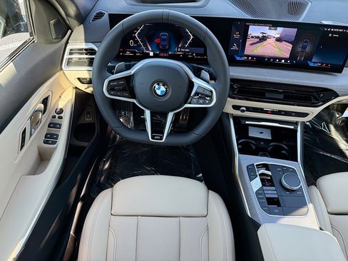 New 2026 BMW 330i Sedan w/ M Sport Package image 17