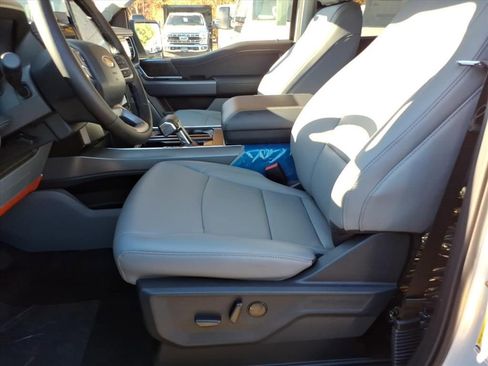 New 2025 Ford F150 Lightning Flash image 13