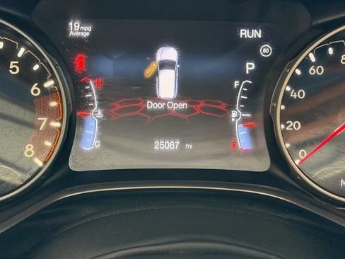 Used 2021 Jeep Compass Latitude w/ Driver Assistance Group FWD image 20