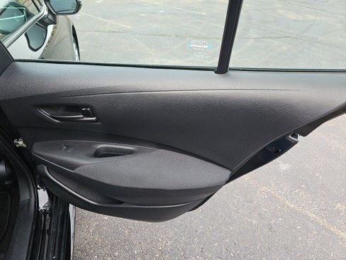 Used 2022 Toyota Corolla LE image 17