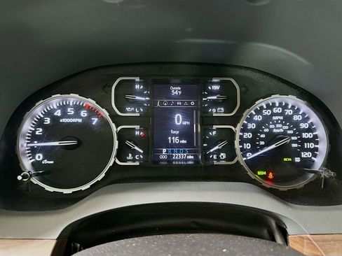 Used 2019 Toyota Tundra Limited image 12