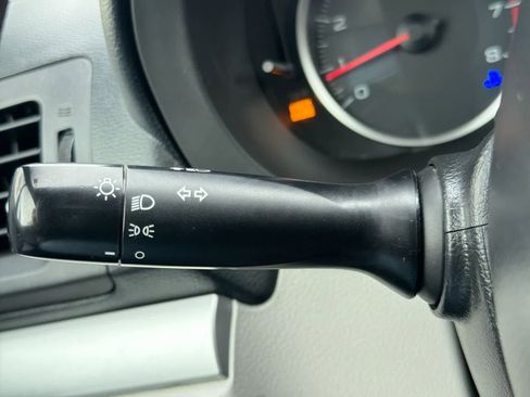 Used 2015 Subaru Forester 2.5i Premium w/ All-Weather Package image 29