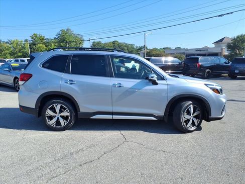 Used 2019 Subaru Forester Touring AWD/4WD image 3