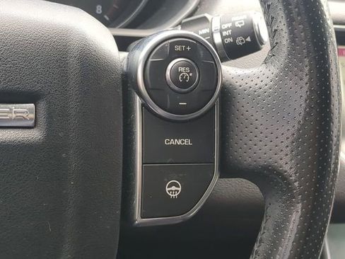 Used 2017 Land Rover Range Rover Sport SE AWD/4WD image 29
