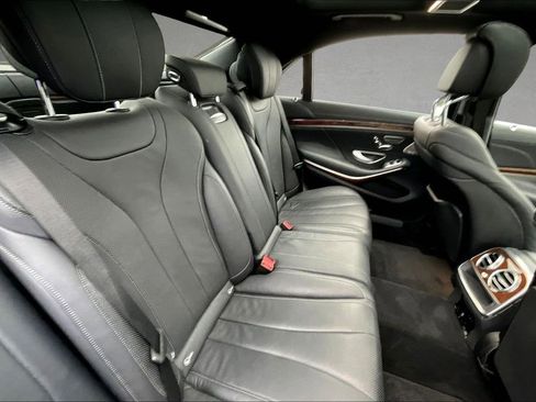 Used 2014 Mercedes-Benz S 550 Sedan image 26