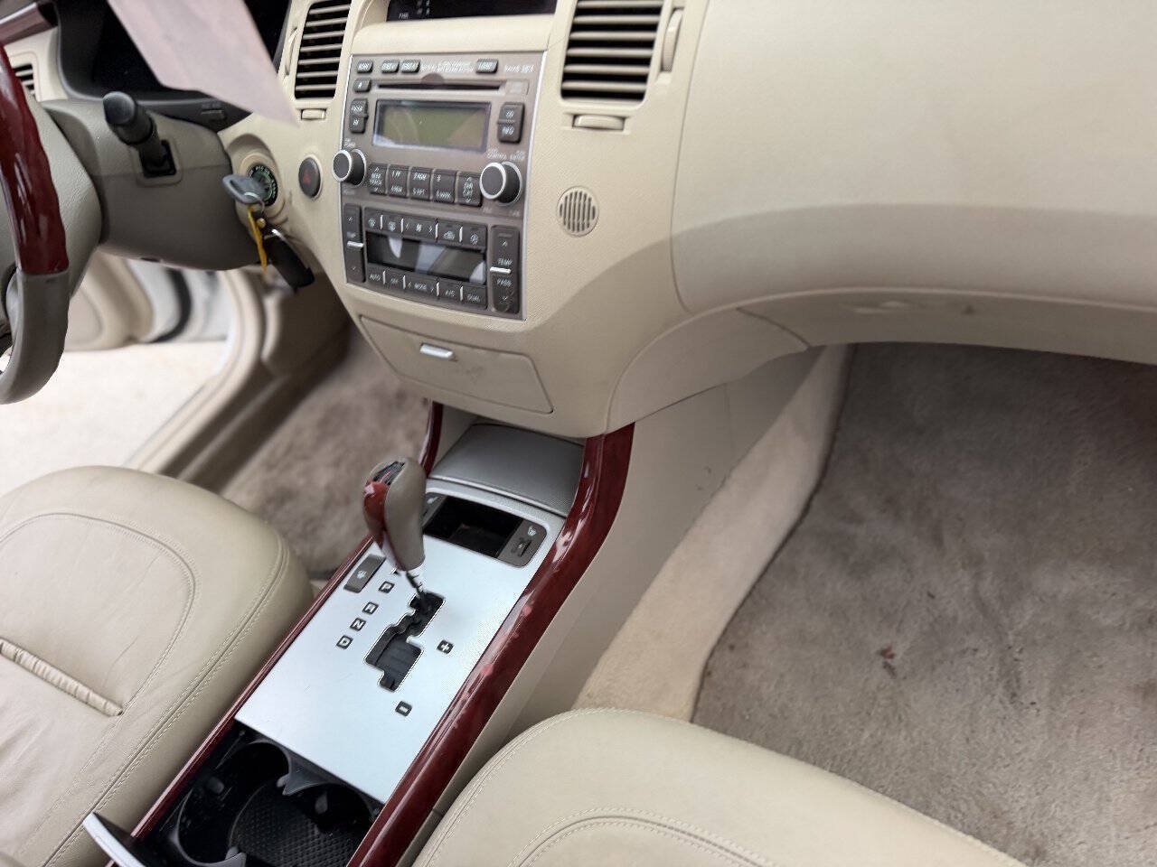 Used 2007 Hyundai Azera SE FWD image 21