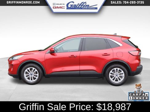 Used 2021 Ford Escape SE w/ Convenience Package FWD image 2