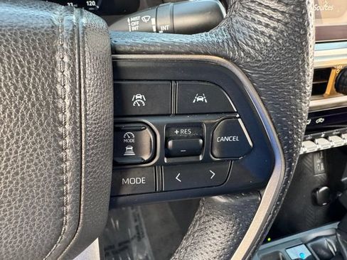 Used 2025 Toyota Tacoma TRD Sport w/ TRD Sport Premium Package AWD/4WD image 24