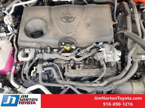 Used 2024 Toyota RAV4 XSE AWD/4WD image 31