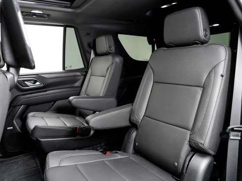 Used 2023 Chevrolet Tahoe LT w/ Luxury Package AWD/4WD image 27