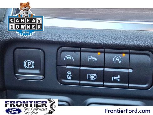 Used 2025 Chevrolet Tahoe LT RWD image 24