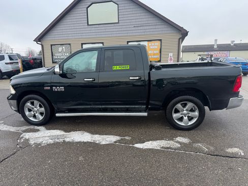 Used 2017 RAM 1500 Big Horn image 8