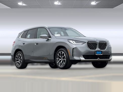 Used 2026 BMW X3 xDrive30i w/ Premium Package AWD/4WD image 7
