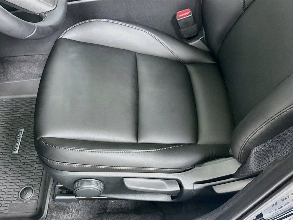 Used 2026 MAZDA MAZDA3 s Sport FWD image 16