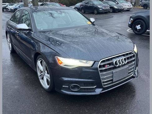 Used 2016 Audi S6 Prestige w/ Prestige Package image 1