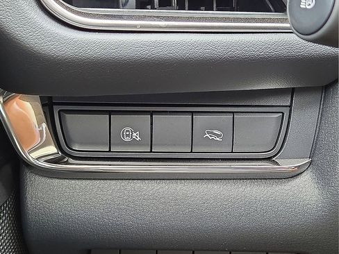 New 2025 MAZDA CX-30 AWD 2.5 S w/ Preferred Package image 31