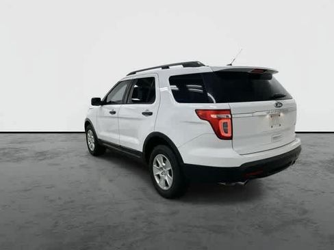 Used 2013 Ford Explorer FWD image 2
