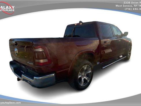 Used 2019 RAM 1500 Laramie AWD/4WD image 5