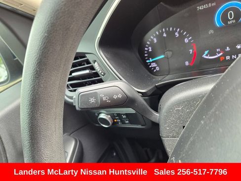 Used 2020 Ford Escape SE FWD image 25