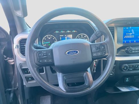 Used 2023 Ford F150 XLT RWD image 11